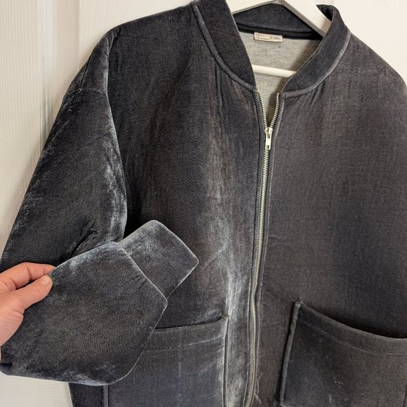 Zara Velvet Bomber jacket - Picture 5 of 6